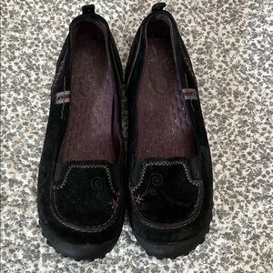 Privo Black and Purple Women's Loafers